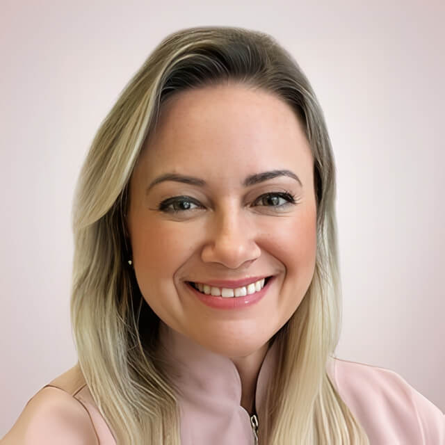 Dra. Mirella Dias 640px otz